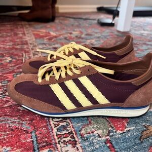 Adidas Brown and Cream/yellow SL72 Sneakers sz 8.5 9